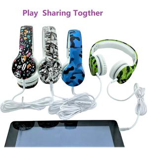 <span class=keywords><strong>Casque</strong></span> <span class=keywords><strong>pour</strong></span> tout-petits, <span class=keywords><strong>casque</strong></span> Camo <span class=keywords><strong>pour</strong></span> enfants avec deux ports de partage, 85 db avec micro garçons filles bébé enfants utilisation de voyage scolaire - Product Image 4