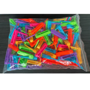 6 Pièces Jouets à main sonores pour fêtes, Sifflets d'ambiance rotatifs et colorés, Cadeau de fête - Product Image 4