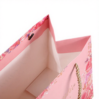 Sacs-cadeaux en papier d'art de luxe ruban Style classique Durable pour l'emballage de faveur de mariage marque au détail pour la stratification artisanale de bougie