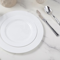 Assiettes à dîner jetables de mariage en plastique blanc moderne ensembles de vaisselle de qualité alimentaire pour les fêtes et les fournitures d'hôtel