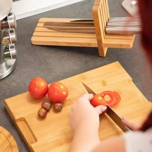 <span class=keywords><strong>Planche</strong></span> à découper rectangulaire en bambou durable avec poignées, plateau <span class=keywords><strong>de</strong></span> service non toxique, durable, compatible lave-vaisselle, réutilisable pour le petit-déjeuner et la pizza - Product Image 3