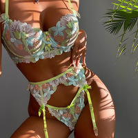 Pakaian Dalam Wanita Model Eropa Amerika Terbaru, Set Tiga Potong Berbahan Mesh Bordir Renda dengan Tali Pengikat, Bahan Polyester, untuk Perdagangan Luar Negeri (ODM)