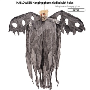 Décoration d'Halloween suspendue, vampire volant à ailes cassées, en plastique, à induction électrique, lumineux, réutilisable et durable, pour une ambiance d'horreur - Product Image 1