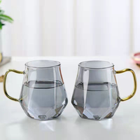 Carafe et ensemble de 6 verres en verre borosilicate de luxe résistant à la chaleur avec couvercle – Fournisseur d'usine en gros