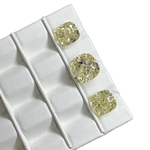 HQ GEMS Amarillo claro 5X5 -- 12X12mm 4 CTS Iced Crushed Cut Moissanite Fancy Vivied Yellow Cushion Diamond - Product Image 1