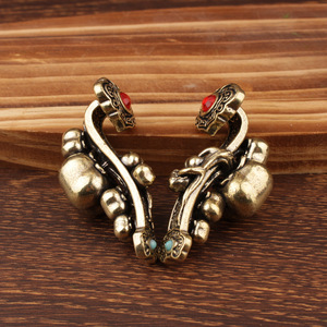 Brass Ruyi <b>Ornament</b> With <b>Red</b> And Green Gemstones Antique Collectible For Home Decor Gift Unisex Cultural Jewelry - Product Image 2