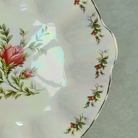 Assiette ronde de 8 pouces, style floral, peinte à la main, écologique, en porcelaine New Bone China, motif végétal moderne, pour fêtes, CHENGSHUN, 2026