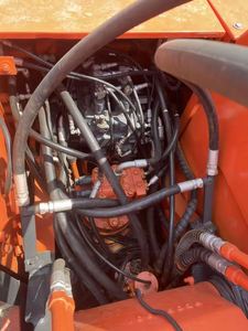 Excavatrice sur pneus hydraulique d'occasion Doosan 150 DX150 DX150W DX150W-9C 15 tonnes à vendre, faible nombre d'heures, prix abordable - Product Image 4