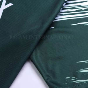 Porter un maillot de tennis respirant Maillot de tennis au design unique Maillot de tennis de service OEM - Product Image 5