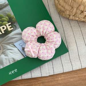 Chouchous pour cheveux faits main à motif floral, élastiques en satin, accessoires pour cheveux, chouchous en lin mignons à motif floral pour filles - Product Image 6