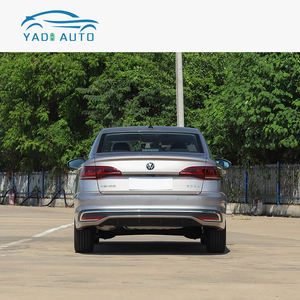 Elegante Volkswagen <span class=keywords><strong>Bora</strong></span> de Segunda Mano con Aspecto Deportivo y Cabina Confortable - Product Image 4