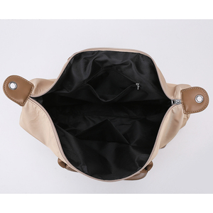 Maleta de Lona Multifuncional Impermeable y Ligera para Viaje, Gimnasio y Deporte - Product Image 3