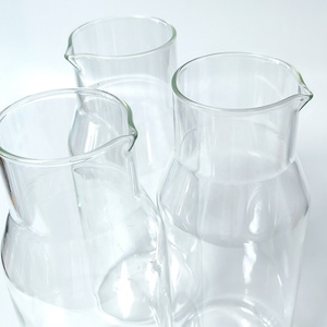 Jarra de Agua de Vidrio de Gran Capacidad, Diseño Único para el Verano, con Tapa y Boquilla, para Café, Jugos y Bebidas Frías - Product Image 3