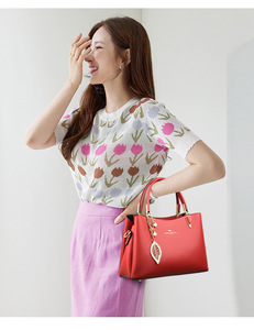 Fashion New Designer Crossbody Bags High Quality PU <b>Leather</b> Shoulder Messenger Bag Casual Totes Luxury Women Handbags and <b>Purses</b> - Product Image 4