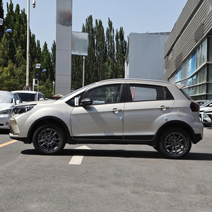 Geely Livan X3 Pro 2025, Mini SUV, 1.5L, CVT Automático, Tracción Delantera, Asientos de Tela, Cámara Trasera, ACC, Sudamérica, África, Nuevo - Product Image 3