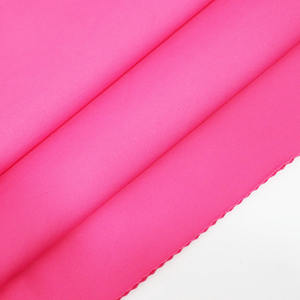 准备出售220gsm尼龙氨纶4向弹力单面男式t恤面料 - Product Image 3