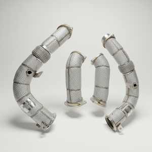 Pour les modèles <span class=keywords><strong>BMW</strong></span> X5M F95 / X6M <span class=keywords><strong>F96</strong></span> <span class=keywords><strong>Competition</strong></span>, le downpipe sport optimise le flux d'échappement, libère de la puissance et du couple supplémentaires. - Product Image 1