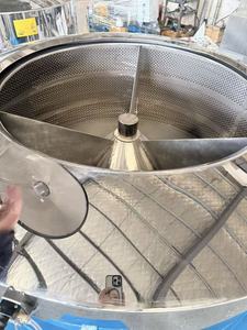 Centrifuga Industriale per Tessuti Sunflower, Macchina Centrifuga da 90kg in Acciaio Inox 304, Semi-Automatica Verticale - Product Image 5