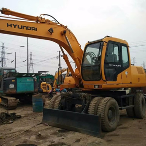 Pelle multifonction sur chenilles originale de la Corée Hyundai 130 à haut rendement en bon état en vente - Product Image 1