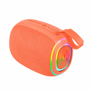 Enceinte de fête sans fil avec logo de marque, étanchéité IPX67, sortie sonore puissante, contrôle intelligent, bande lumineuse, export d'usine pour la revente événementielle - Product Image 1