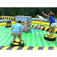Course d'obstacles rotative interactive Meltdown Challenge jeux de sport jeu de Machine de wipeout gonflable barres de saut jeu de balayeuse