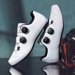 รองเท้าปั่นจักรยานมืออาชีพ พื้นคาร์บอนไฟเบอร์ ระบบล็อคแบบสองปุ่ม สำหรับฤดูร้อนและฤดูหนาว กีฬากลางแจ้ง ผ้าตาข่าย PU รุ่นใหม่ สำหรับปั่นจักรยานบนถนน - Product Image 6