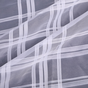 Nhà Sản Xuất Nguồn Cung Cấp 100% <span class=keywords><strong>Polyester</strong></span> New Organza Jacquard Vải Cho Phụ Nữ Của Trẻ Em Quần Áo Đôi Dòng Lưới Đồng Bằng Màu Trắng - Product Image 4