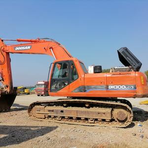 Excavadora de orugas Doosan de 30 toneladas, máquina de segunda mano coreana multiusos con componentes de núcleo, bomba de engranajes de motor - Product Image 1