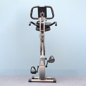 Vélo d'exercice pliable multifonctionnel avec résistance magnétique, contrô<span class=keywords><strong>le</strong></span> à 8 vitesses et capacité de 150 kg pour une utilisation à domicile en intérieur - Product Image 4