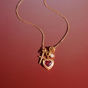 Collana J&<span class=keywords><strong>D</strong></span> Minimalista con Ciondolo a Cuore, Croce e Perla in Zirconia Cubica, Catena in Acciaio Inox Placcato <span class=keywords><strong>Oro</strong></span> 18K, Regalo per San Valentino per Donne - Product Image 5