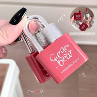GEGE BEAR Gloss à Lèvres de Luxe Fixation Intense – Sublimez Votre Beauté avec un Design Verrouillé, Imperméable et Non Collant