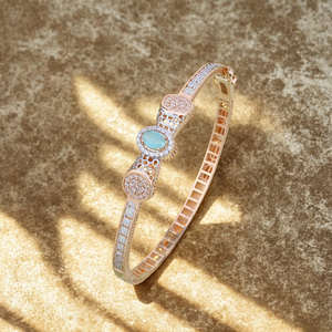 Bracelet de luxe en or et diamants, pierres précieuses turquoise, bijoux fins pour femmes, cadeau élégant pour anniversaire de mariage - Product Image 2