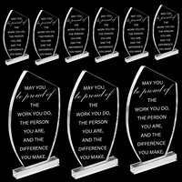 Prix d'usine Vente en gros en acrylique transparent personnalisé Plaque trophée en acrylique en forme de voile avec base noire