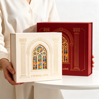 Boîte cadeau de mariage personnalisée OEM ODM avec poignée rouge et blanche, design en verre teinté, Amour éternel, vente en gros