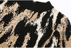 Abito autunnale da donna a maglia aderente e aderente da donna con collo a collo lungo leopardato - Product Image 2