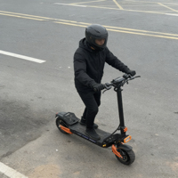 Potente Scooter Eléctrico Plegable Todoterreno de 11 Pulgadas - Motor de Alta Potencia, Batería de Larga Duración y Suspensión Suave