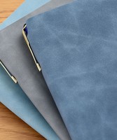 Nouveau carnet de notes A6 personnalisable en cuir souple de qualité supérieure avec porte-stylo épaissi pour les réunions d'affaires, le bureau et l'usage quotidien