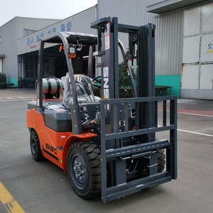 Carrello Elevatore a Doppio Carburante GLP da 3500kg a Prezzo di Fabbrica per Magazzini e Industria Logistica - Product Image 1