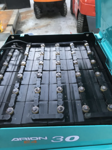 Diesel Engine Powered <b>Used</b> for for 3 Ton Counterbalance Forklift 1 Year Warranty Side Shift Export Delivery Port <b>Pallet</b> - Product Image 6