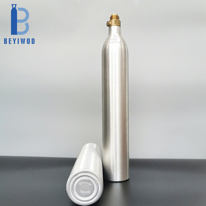 <span class=keywords><strong>Bouteille</strong></span> <span class=keywords><strong>de</strong></span> CO2 en aluminium avec approbation DOT/CE/TUV Bouteilles <span class=keywords><strong>de</strong></span> <span class=keywords><strong>gaz</strong></span> <span class=keywords><strong>de</strong></span> 425g <span class=keywords><strong>450g</strong></span> avec vanne à connexion rapide pour machine à soda - Product Image 6