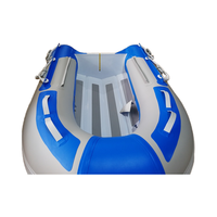 Bateaux gonflables et kayaks de pêche pour moteur hors-bord Matériau de coque en PVC durable pour aventures de type yacht à voile