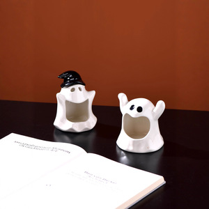 Lindo Portavelas de Cerámica con Diseño de Fantasma y Calabaza, Decoración de Halloween, Cenicero, Regalo Artesanal - Product Image 3