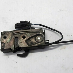 กลอนล็อคฝากระโปรงรถวอลโว่ 31479534 สำหรับกลไกประตูรถรุ่น S90L - Product Image 1