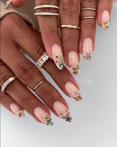 Uñas Postizas Reutilizables de hasta 20 Usos con Adhesivos Fuertes, Alternativa Ecológica a las Manicuras de Salón - Product Image 3