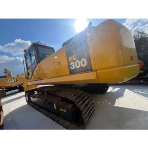 Excavatrice Komatsu PC300 d'occasion en bon état, faible nombre d'heures de travail - Product Image 5