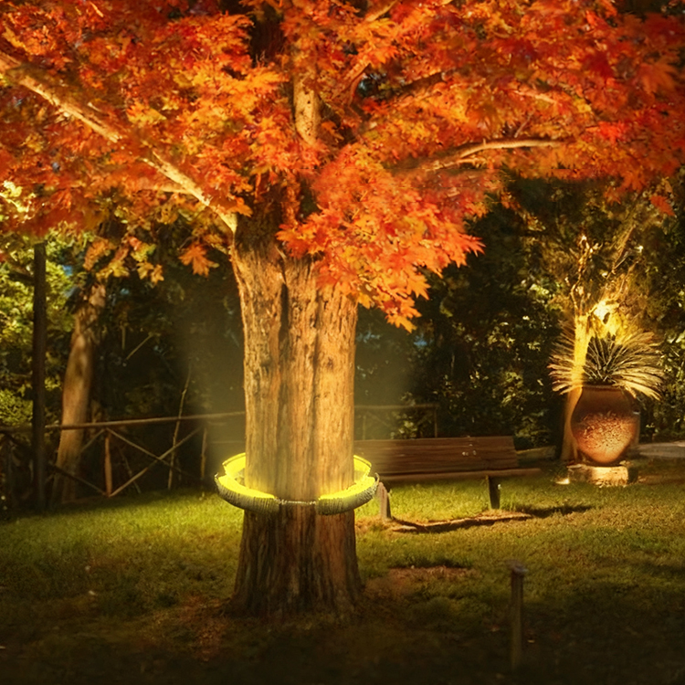 Palma Illuminata A Energia Solare Con 218 LED, Artificiale, 7 Piedi (2 Alberi Da 3 E 2 Piedi), Decorazione Da Esterno Per Giardino, Tiki Bar, Tema Hawaiano