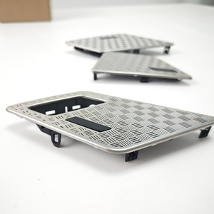 Pelindung pintu mobil baja tahan karat, untuk BMW X1 X2 seri U10 U11 U12 Panel pengeras suara pintu Perak logam - Product Image 6