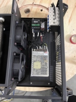 Banque de charge montée sur rack AC240V 5kW avec protection IP56 Précision de classe 0.5 Garantie 1 an pour une utilisation en intérieur dans les centres de données