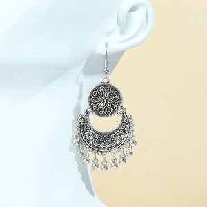 Ethnic <b>Silver</b> Plated <b>Necklace</b> And Earring <b>Set</b> Women's Floral Design Party Jewelry Alloy Fashion Jewelry <b>Sets</b> - Product Image 3