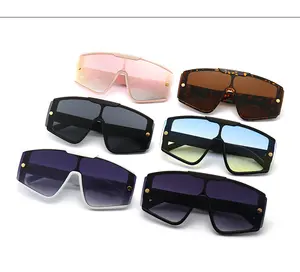 Occhiali europei e americani New Milan moda grande montatura di un pezzo da donna SunglassesEye occhiali da uomo firmati